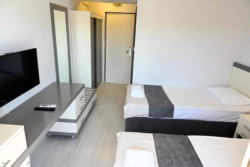 هتل روکس رویال